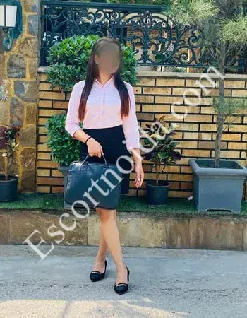 Independent Call Girls In Gaur City